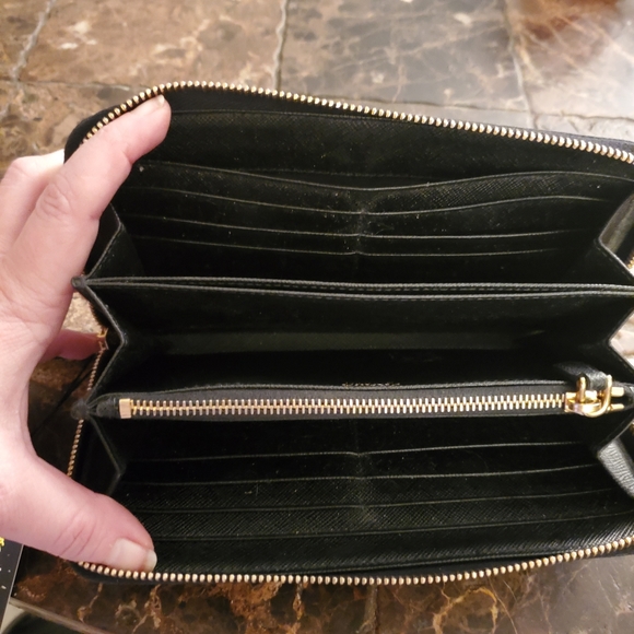 Prada Black Large Saffiano Leather Zippy Wallet - Picture 8 of 12